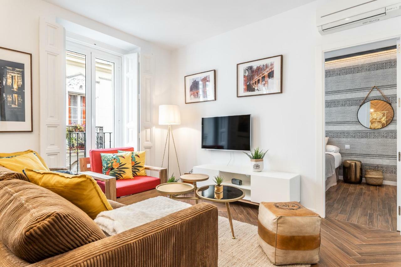 Waou Sol Es Mia - Corta Duracion Apartment Madrid Exterior photo