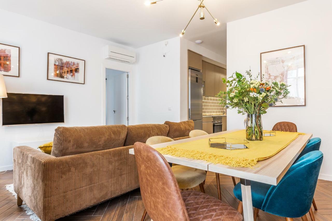 Waou Sol Es Mia - Corta Duracion Apartment Madrid Exterior photo